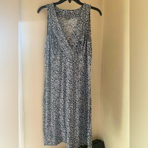 Ann Taylor super soft dress. Size M.
